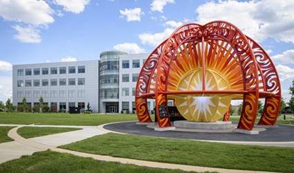 Voss Sculpture at Discovery Park District